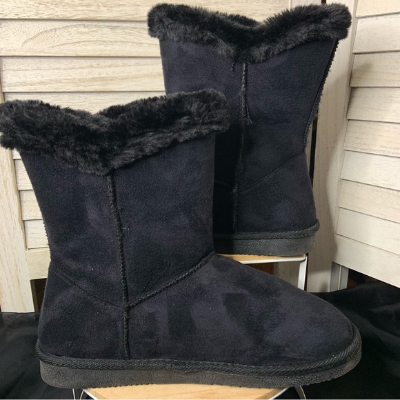 Fashion Apparel and Accessories Black Faux Suede Fleece Lined Winter Boots - Picture 5 of 11